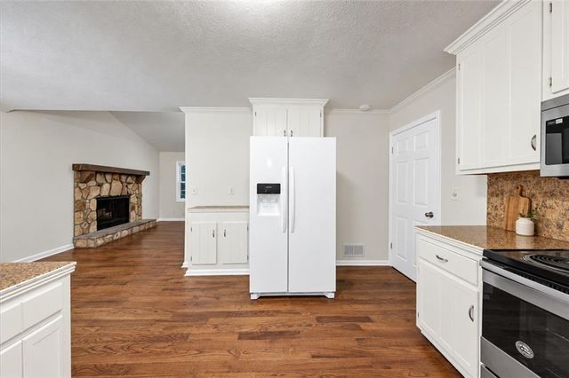 1887 Merry Oak Court SW, Marietta, GA 30008