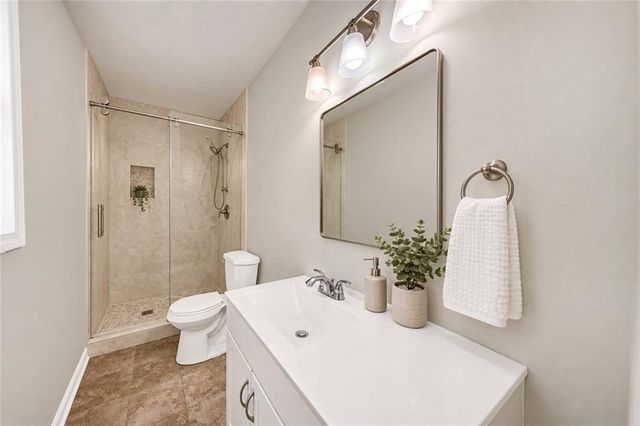 1887 Merry Oak Court SW, Marietta, GA 30008