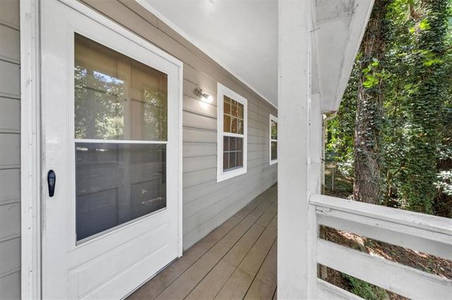 1887 Merry Oak Court SW, Marietta, GA 30008