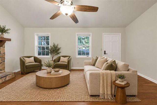1887 Merry Oak Court SW, Marietta, GA 30008