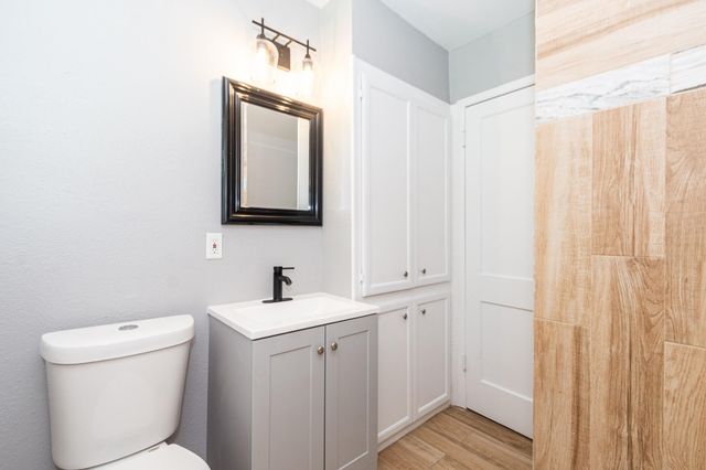 802 Mobile Drive, Pasadena, TX 77506