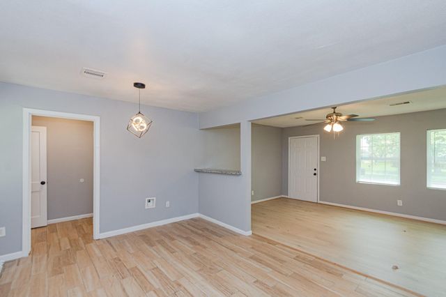 802 Mobile Drive, Pasadena, TX 77506