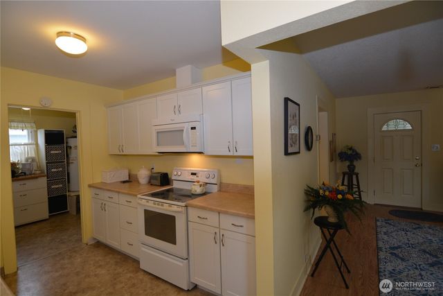 1605 7th Avenue, Longview, WA 98632