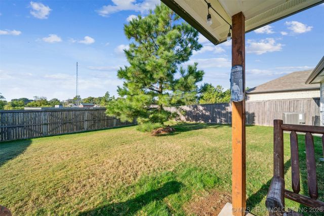 13004 E 122nd Place N, Owasso, OK 74021