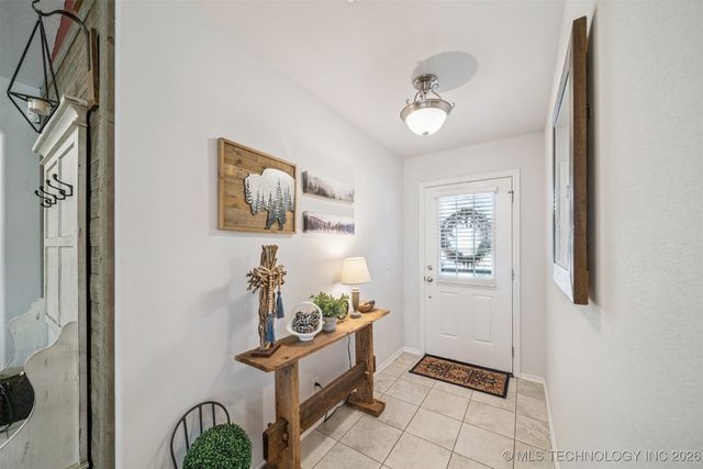 13004 E 122nd Place N, Owasso, OK 74021