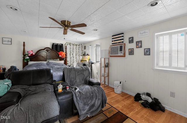 222 Old Gate Road, Fayetteville, NC 28314