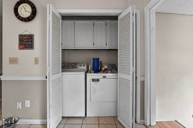 222 Old Gate Road, Fayetteville, NC 28314