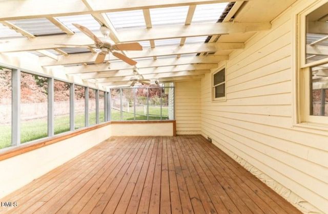 222 Old Gate Road, Fayetteville, NC 28314