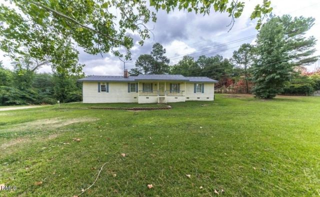 222 Old Gate Road, Fayetteville, NC 28314