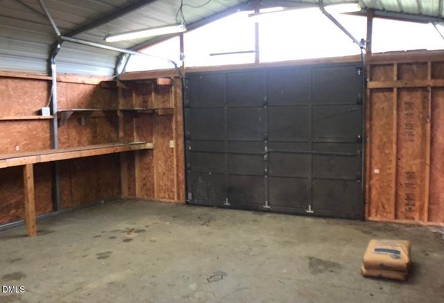 222 Old Gate Road, Fayetteville, NC 28314