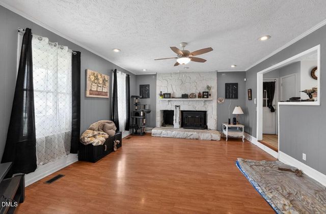 222 Old Gate Road, Fayetteville, NC 28314