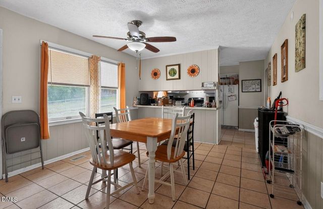 222 Old Gate Road, Fayetteville, NC 28314