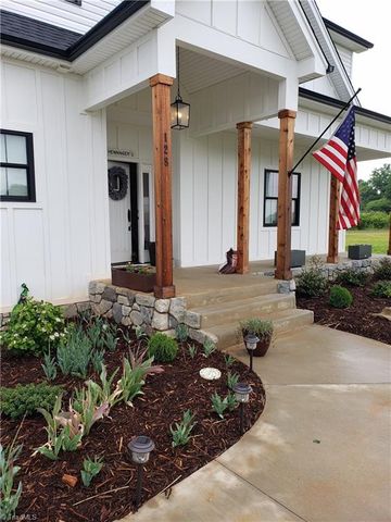 128 Lavender Farm Trail, Advance, NC 27006