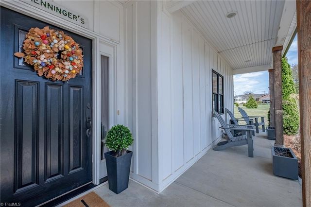 128 Lavender Farm Trail, Advance, NC 27006