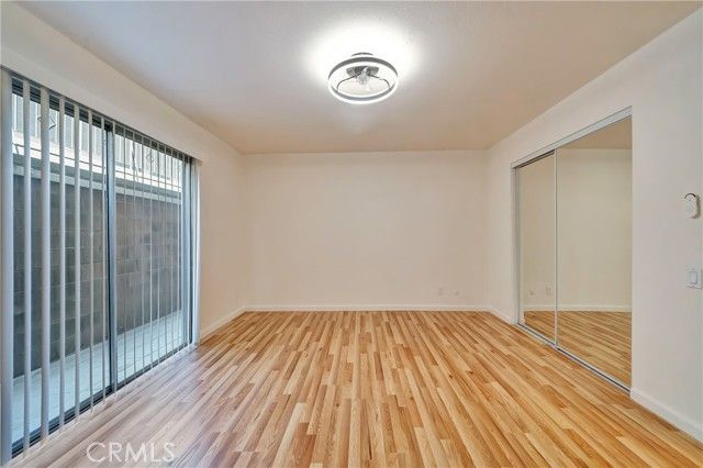 21219 Roscoe Blvd. 111, Canoga Park (los Angeles), CA 91304