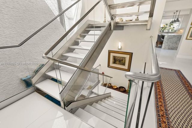 1000 Venetian Way 105, Miami, FL 33139