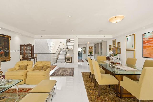 1000 Venetian Way 105, Miami, FL 33139