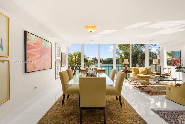 1000 Venetian Way 105, Miami, FL 33139