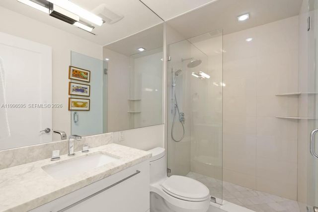 1000 Venetian Way 105, Miami, FL 33139