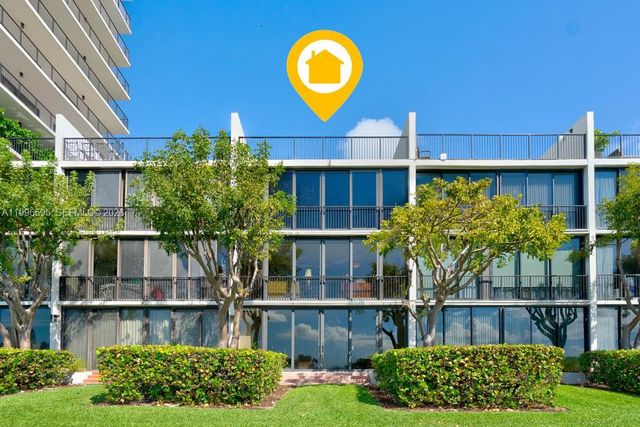 1000 Venetian Way 105, Miami, FL 33139