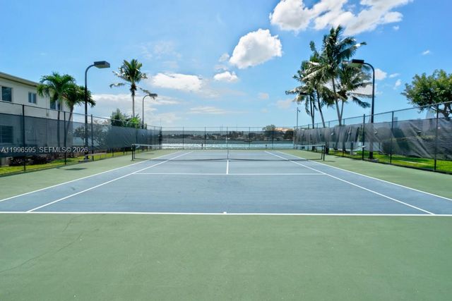 1000 Venetian Way 105, Miami, FL 33139