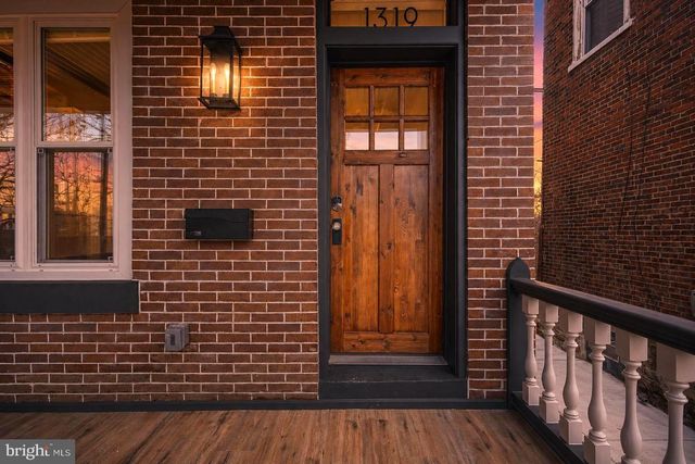 1319 S 53RD ST, Philadelphia, PA 19143