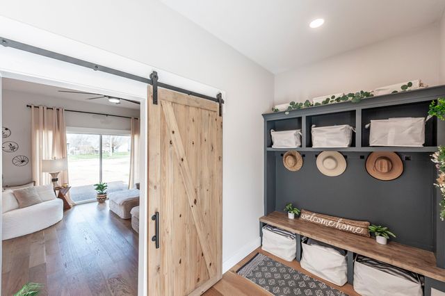 123 Megann Dr, Portland, TN 37148