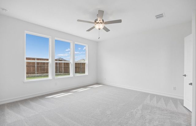 708 Brozgold Avenue, Midlothian, TX 76065