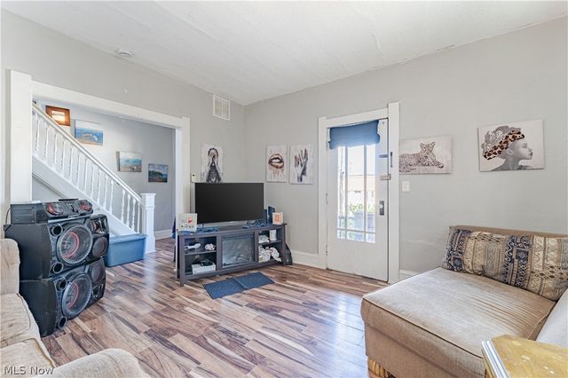 12413 Triskett Road, Cleveland, OH 44111
