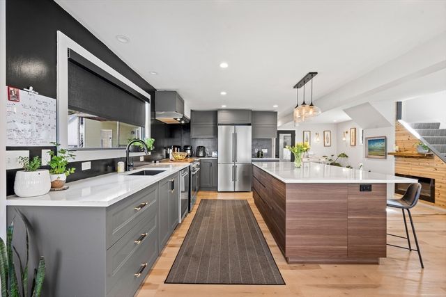 92 Wilson Road, Nahant, MA 01908