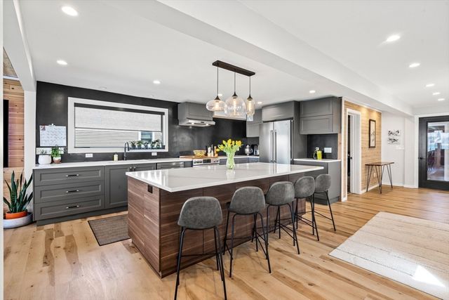 92 Wilson Road, Nahant, MA 01908