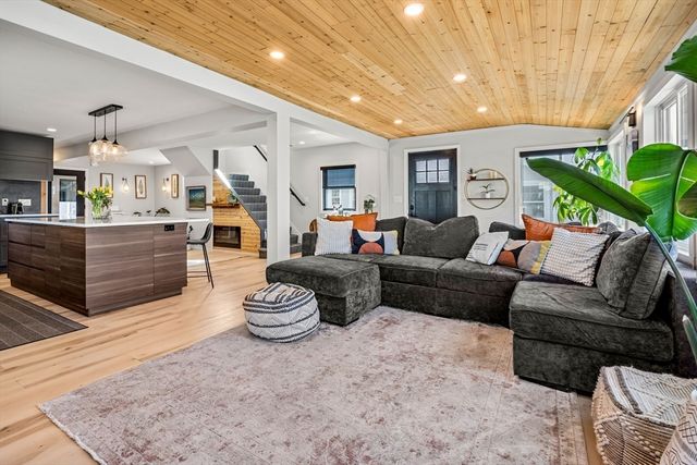 92 Wilson Road, Nahant, MA 01908