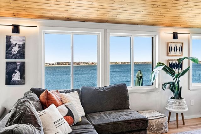 92 Wilson Road, Nahant, MA 01908