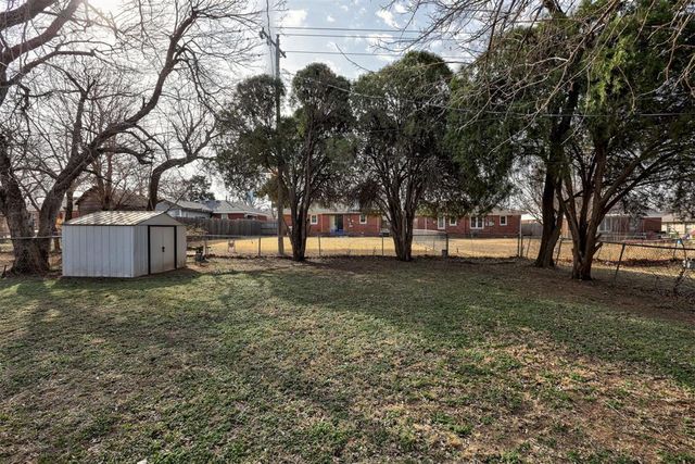 2124 Churchill Place, Oklahoma City, OK 73120