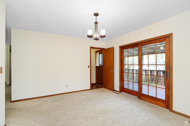 2912 Roma Terrace, Manhattan, KS 66502