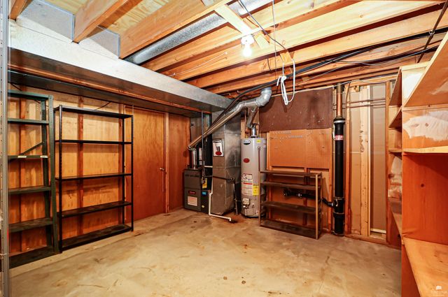 2912 Roma Terrace, Manhattan, KS 66502