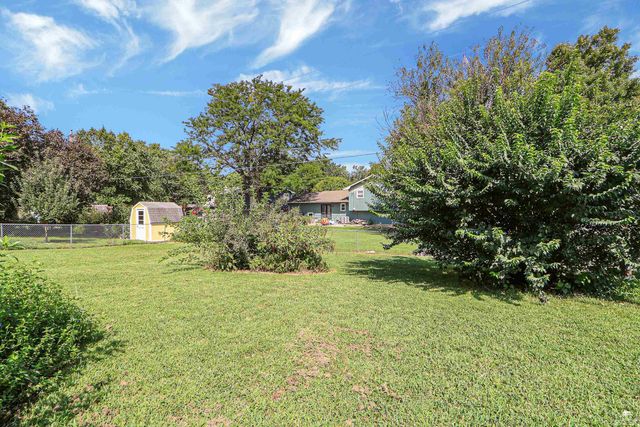 2912 Roma Terrace, Manhattan, KS 66502