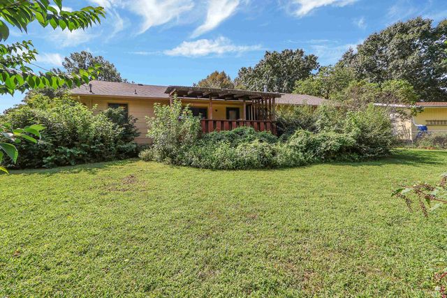 2912 Roma Terrace, Manhattan, KS 66502
