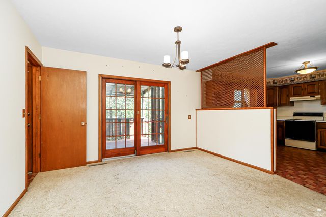 2912 Roma Terrace, Manhattan, KS 66502