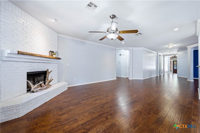 771 San Luis, New Braunfels, TX 78132