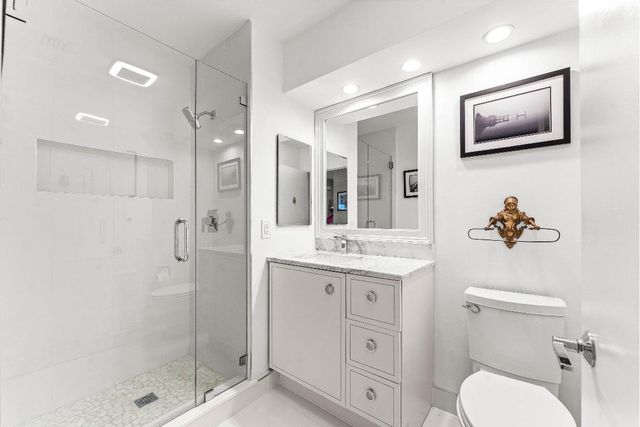 15 Eastgate Drive D, Boynton Beach, FL 33436