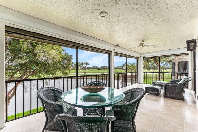 15 Eastgate Drive D, Boynton Beach, FL 33436