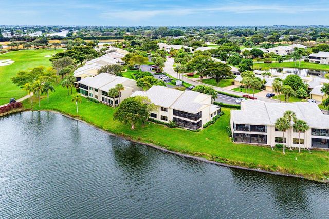 15 Eastgate Drive D, Boynton Beach, FL 33436