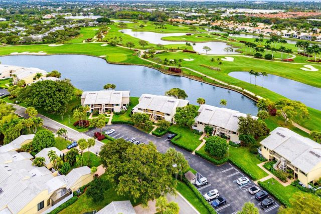 15 Eastgate Drive D, Boynton Beach, FL 33436