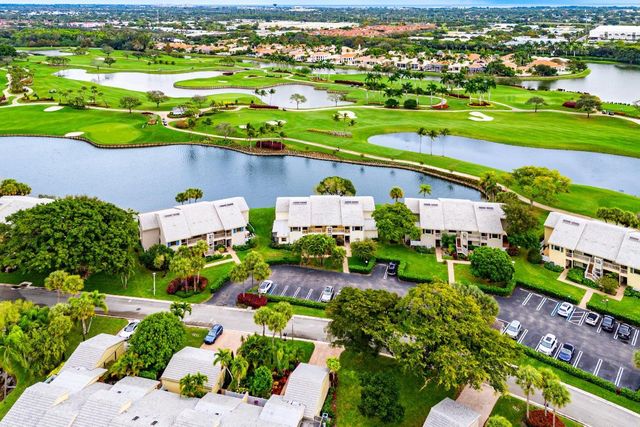 15 Eastgate Drive D, Boynton Beach, FL 33436