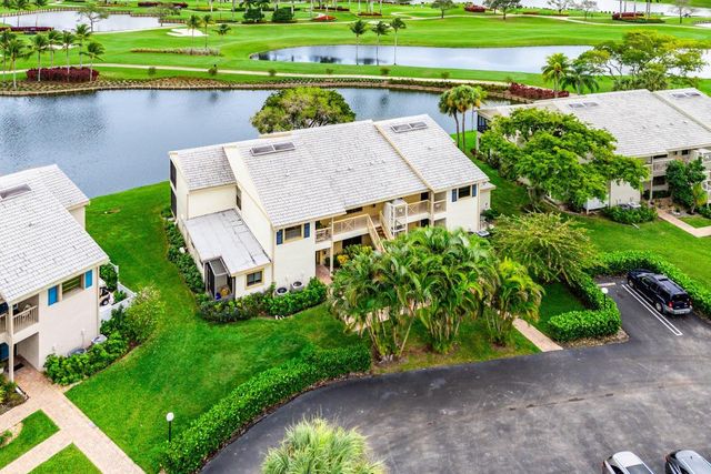 15 Eastgate Drive D, Boynton Beach, FL 33436