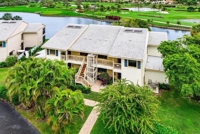 15 Eastgate Drive D, Boynton Beach, FL 33436