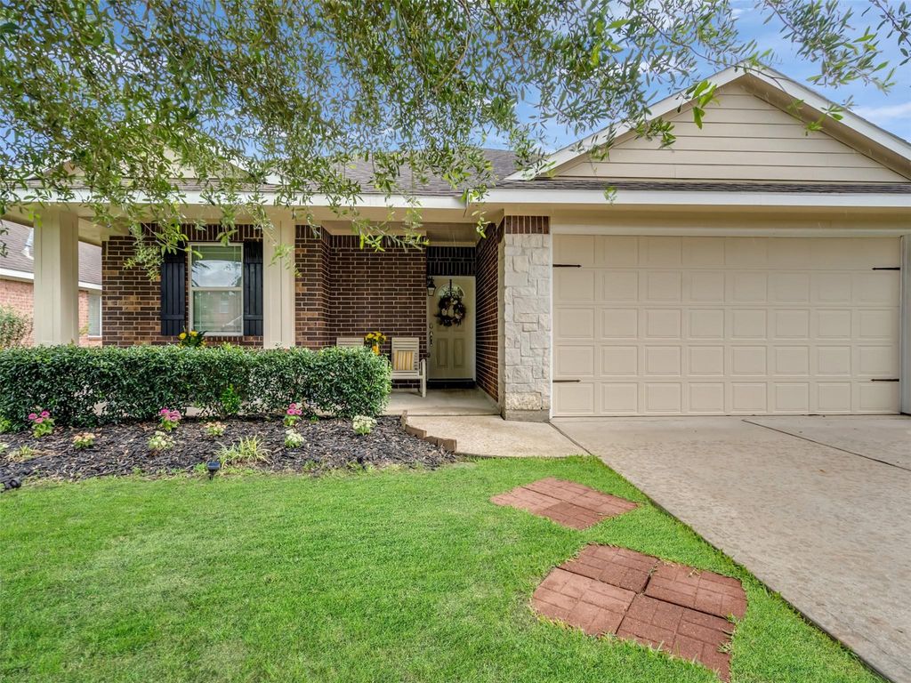 21470 Forest Colony Drive, Porter, TX 77365