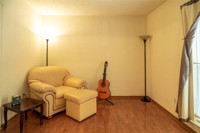 8923 Hendon Lane, Houston, TX 77036