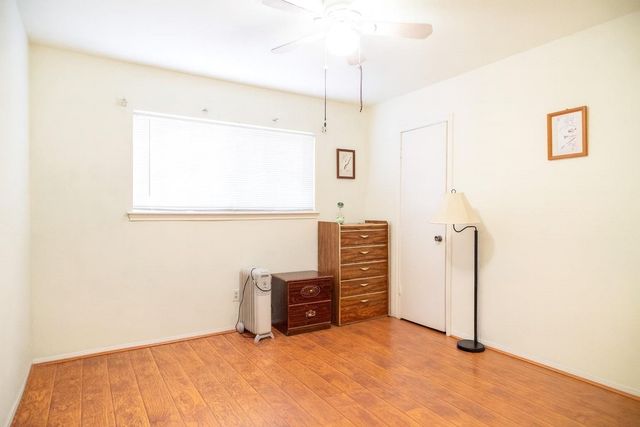 8923 Hendon Lane, Houston, TX 77036